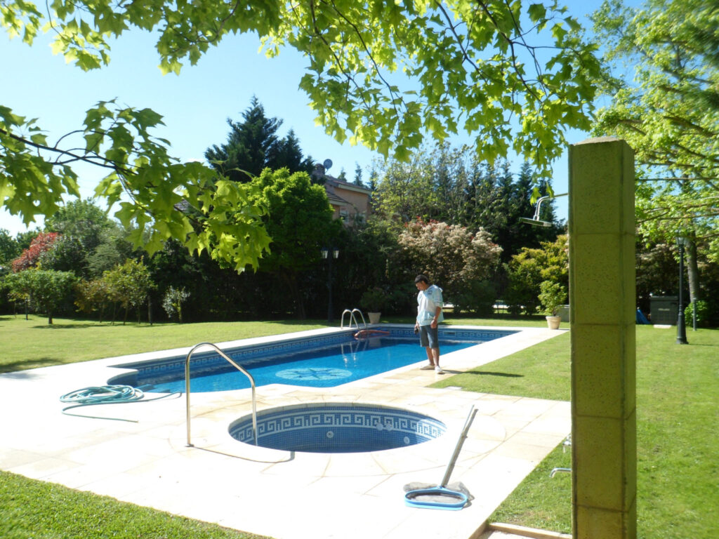 Mar Piscinas, construcción de piscinas de hormigón